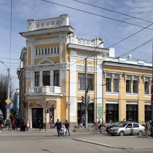 Дом купца Ракова с магазином