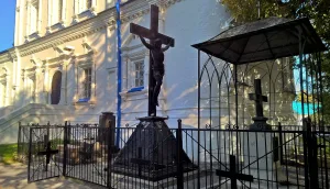 Могила М.А. Фонвизина (1787-1854) (Бронницы)