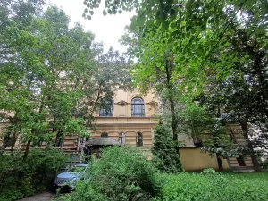 Здание народной аудитории