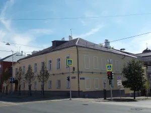 Корпус богадельни Лошкина (Казань)