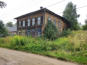 Жилой дом церковного причта (Кологрив)