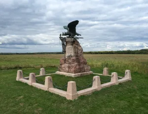 Памятник кавалергардам и конной гвардии (пос. Бородинского музея)