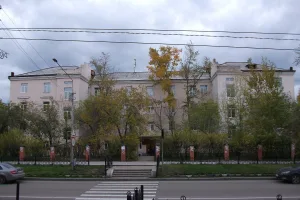 Здание общежития № 1 пединститута, где в годы Великой Отечественной войны размещался лечебный корпус эвакогоспиталя № 942 (Улан-Удэ)
