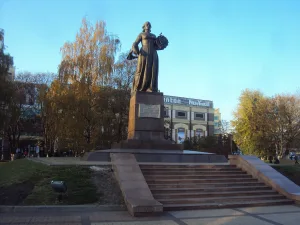 Монумент «Мать Россия»