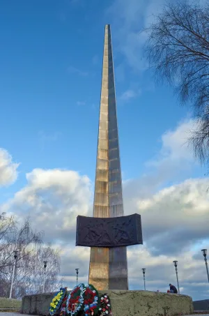 Памятник в честь воинов-вязниковцев, погибших в 1941-1945 гг. (Вязники)