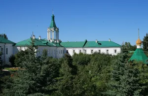 Корпус братский (Ростов)