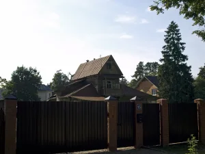 Дом, в котором в 1927-1928 гг. жил и работал писатель М.А. Шолохов (Пушкино)