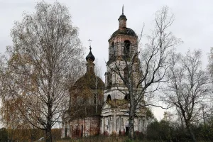 Знаменская церковь (Ивановское)