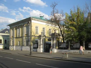 Флигель (Басманный)