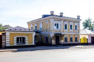 Жилой дом (Семёнов)