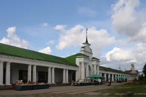 Торговые ряды в Суздале