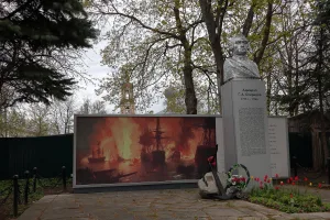 Памятник адмиралу Г.А. Спиридову (Нагорье)