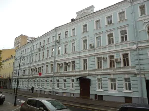 Главный дом с флигелями (доходный дом с магазинами) (Пресненский)