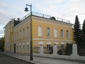 Боковой флигель южный (Басманный)