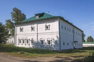 Больничный корпус у северной стены (Переславль-Залесский)