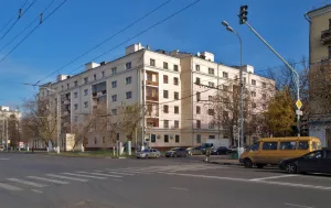 Люблинская улица 127/1