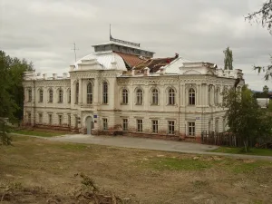 Школа (Верх-Нейвинский)