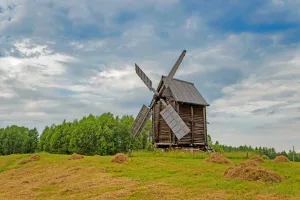 Мельница ветряная – столбовка на раме (Малые Корелы)
