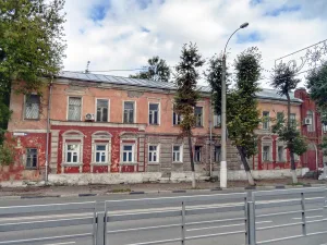 Жилой дом с торговыми помещениями (Тверь)