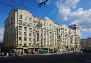Квартира, в которой жил писатель В.Я. Шишков в 1944-1945 гг. (Тверской)