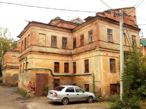Дом (один из флигелей Марусовки), в котором в 1884-1885 гг. жил А.М. Горький (Казань)