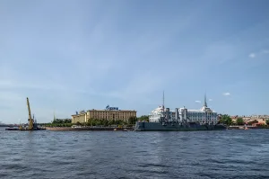 Петроградская набережная