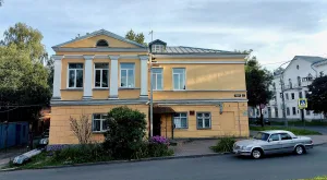 Корпус административный (двухэтажный) (Великий Новгород)