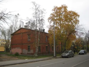 Казарма Офицерской стрелковой школы (Ломоносов)
