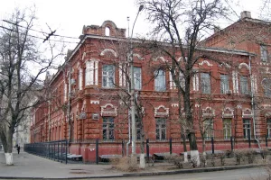 Жилой дом купца Шлыкова и мехмастерская (Ворошиловский район)