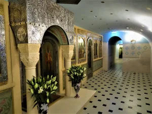 Руины cобора Казанской иконы Божьей Матери с Пещерным храмом (Казань)