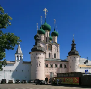 Башня северная, фланкирующая церковь Иоанна Богослова (Ростов)