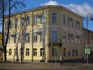 Жилой дом купца П.В. Каретникова (Боровичи)