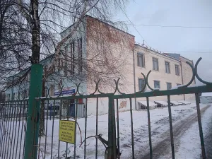 Первая каменная школа города Чебоксары