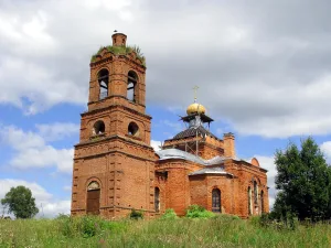 Церковь Троицы Живоначальной в селе Новлянское