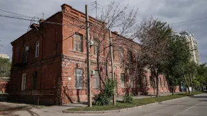 Жилой дом (Центральный район)