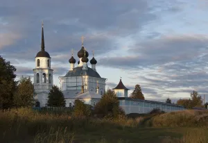Церковь Введения во Храм Пресвятой Богородицы (Кравотынь)