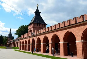 Торговые ряды (Тула)
