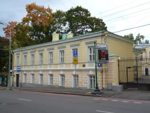 Боковой флигель (восточный) (Тверской)