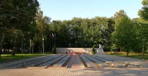 Братское кладбище советских воинов, погибших в годы советско-финляндской и Великой Отечественной войн (Приморск)