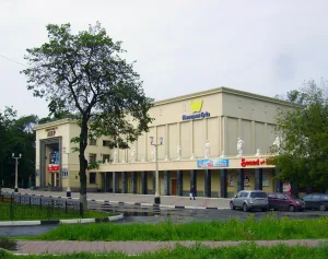 Кинотеатр Империя грез (Мир)