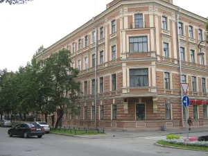 Доходный дом