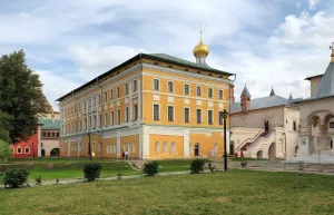 Самуилов корпус (Митрополичьи хоромы) (Ростов)