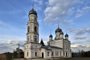 Церковь Троицы с колокольней (Троицкая Слобода)