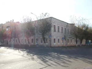 Жилой дом (Реальное училище) (Улан-Удэ)