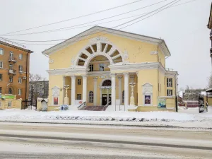 Дом музыки и кино "Комсомолец"
