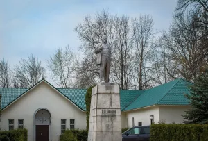 Памятник В.И. Ленину (Никольск)