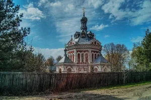 Часовня Варвары Великомученицы (Варваринская часовня) (храм-часовня) (надкладезная) (Гусь-Хрустальный)