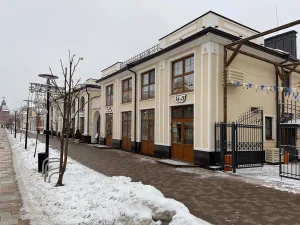 Комплекс Златинских лавок (жилой дом) (Тула)