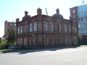 Дом Осипова