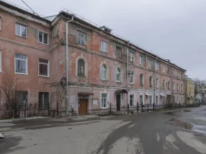 Кельи северо-восточные с больницей (Ярославль)